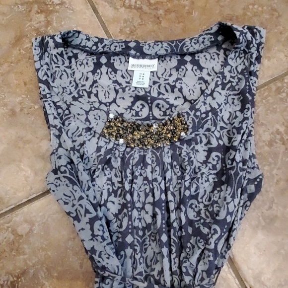 3/$15 Motherhood Maternity size M top - Picture 3 of 5